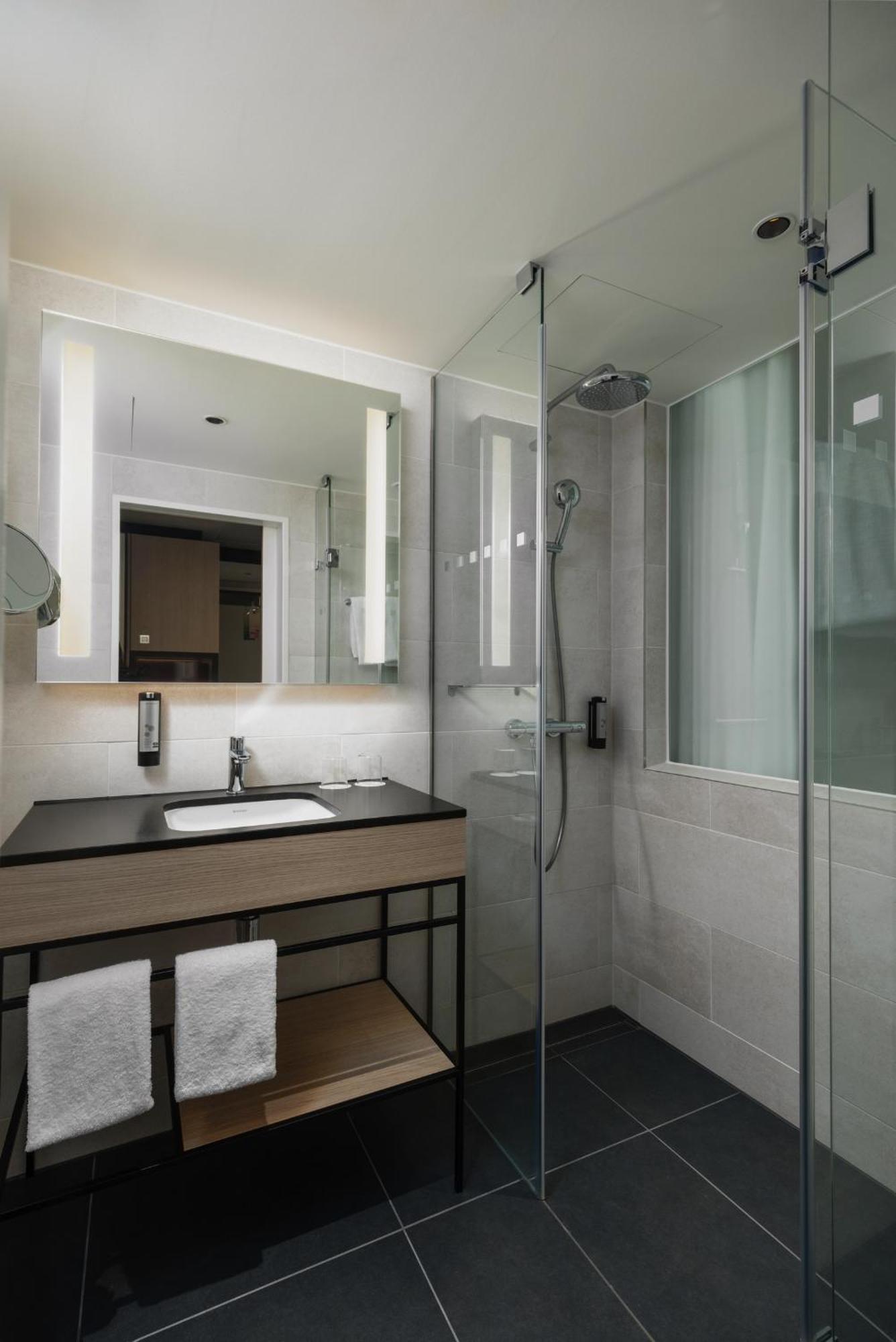 Intercityhotel Luebeck 외부 사진